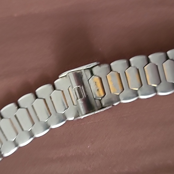Vintage Caravelle by Bulova Watch - Picture 5 of 5